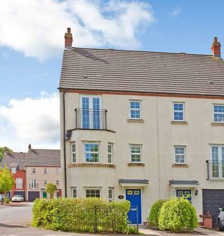 3 Bedroom Terraced